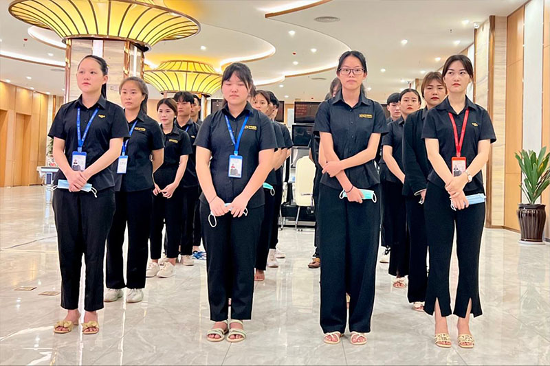 华纳万宝路客服团队